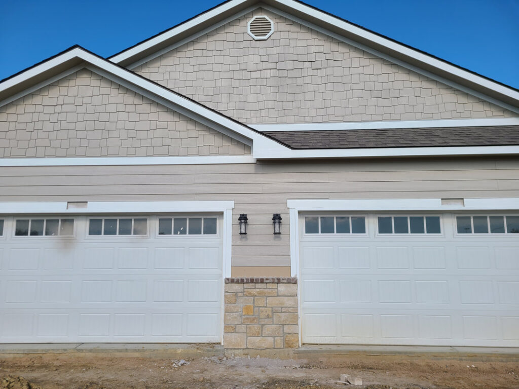 3-12″ Almond Limestone – Saw Cut Top & Bottom