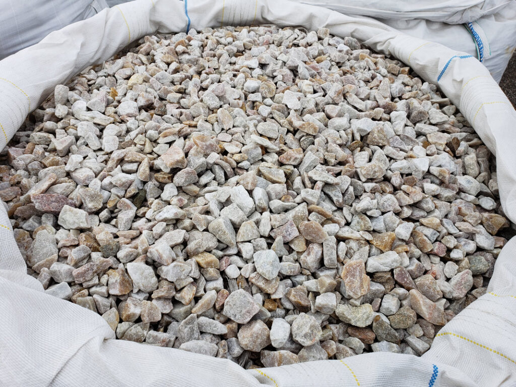 Colorado White Quartz Chips